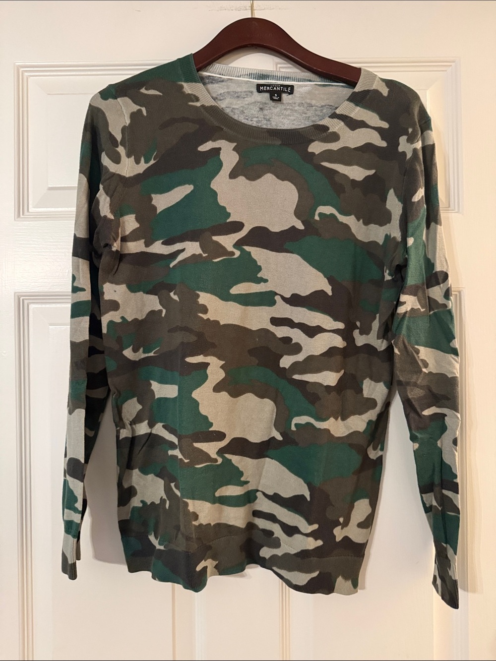 J Crew Factory camo sweater small
